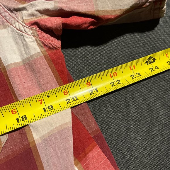 Woolrich Red Plaid Button Up Shirt Medium - Picture 3 of 5